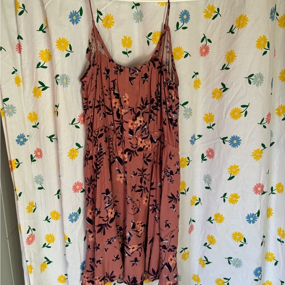 Express Blush pink dress with pink / dark purple flower designs - Picture 2 of 3